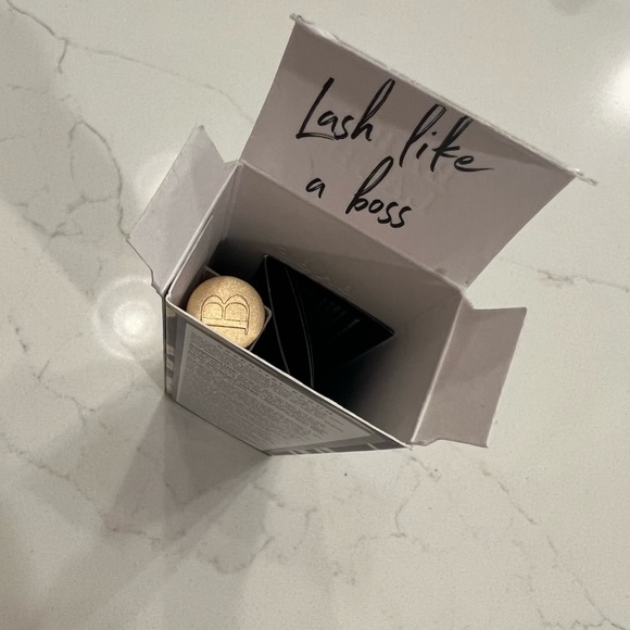 NEW #1 best selling babe lash serum & Mac prep and prime setting spray sample. - Picture 7 of 8